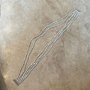 5 strand freshwater (faux) pearl necklace with bar rod clasp